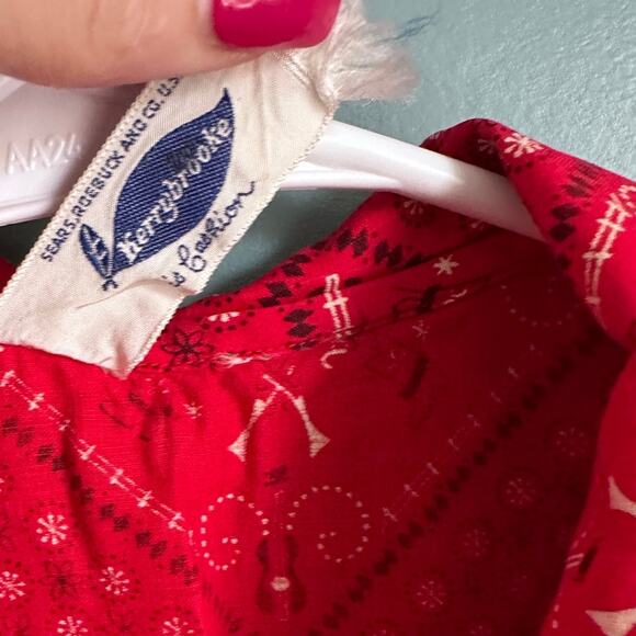 Sears Robuck Kerrybrooke Red Western Sleeveless Top Undershirt - Picture 2 of 5